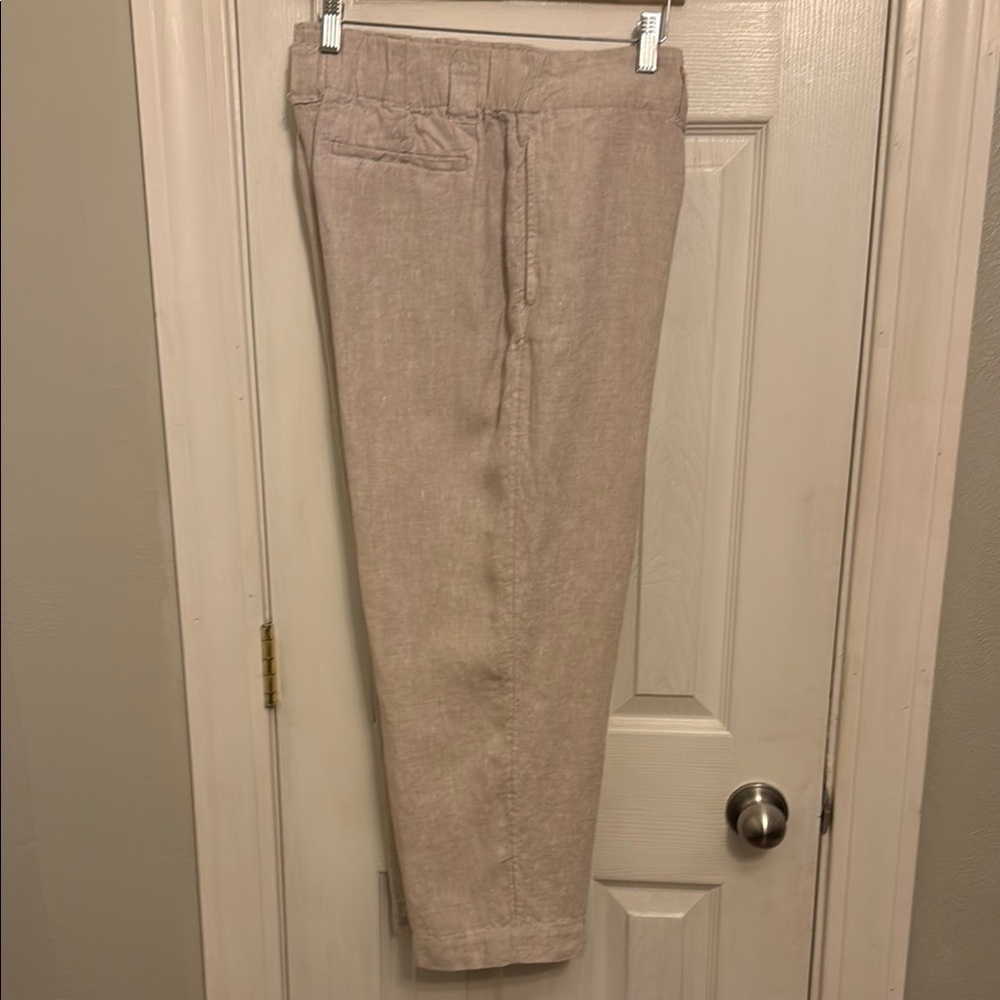 Chico's Tan Capris 100%Linen Relaxed Fit capris #204